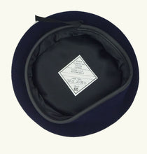 Cargar imagen en el visor de la galería, Boina Elosegui Militar Superlujo 100% lana merino impermeabilizada Teflón