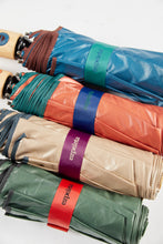 Carregar imagem no visualizador da galeria, Paraguas Ezpeleta 10437 Plegable Liso Brillante - Abre-Cierra Automático Antiviento