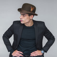 Load image into Gallery viewer, Bowler hat Bailey Derby
