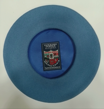 Cargar imagen en el visor de la galería, Boina Vasca Txapela Elosegui Txapeldun 100% lana merino australiana impermeabilizada