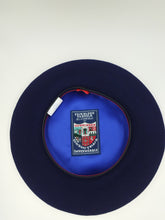 Cargar imagen en el visor de la galería, Boina Vasca Txapela Elosegui Txapeldun con badana 100% lana merino australiana impermeabilizada
