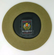 Load image into Gallery viewer, Elosegui Basque Beret Superlujo 100% Merino wool Waterproofed without sweatband