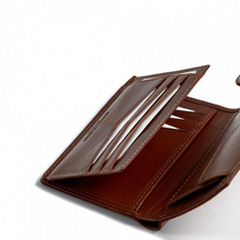 Carregar imagem no visualizador da galeria, Cartera con Broche y Monedero Interior Logo Central "Monpiel"