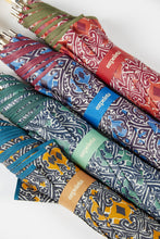 Load image into Gallery viewer, Paraguas Ezpeleta Cachaba Estampado Tribal - Apertura Automática Antiviento