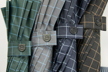 Carregar imagem no visualizador da galeria, Paraguas Ezpeleta 10897 Largo Cuadros Puño Madera - Apertura Automática Antiviento