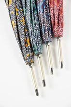 Load image into Gallery viewer, Paraguas Ezpeleta Cachaba Estampado Tribal - Apertura Automática Antiviento