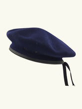 Load image into Gallery viewer, Elosegui beret Superlujo Military 100% Merino wool waterproofed Teflon